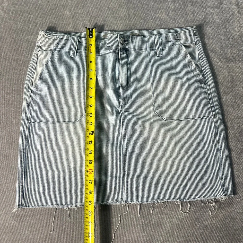 Seven7 Womens Utility Mini Skirt Size 14 Blue White Hickory Stripe Raw Hem Denim